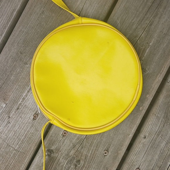 Vintage Shoulder Bag - Picture 4 of 7